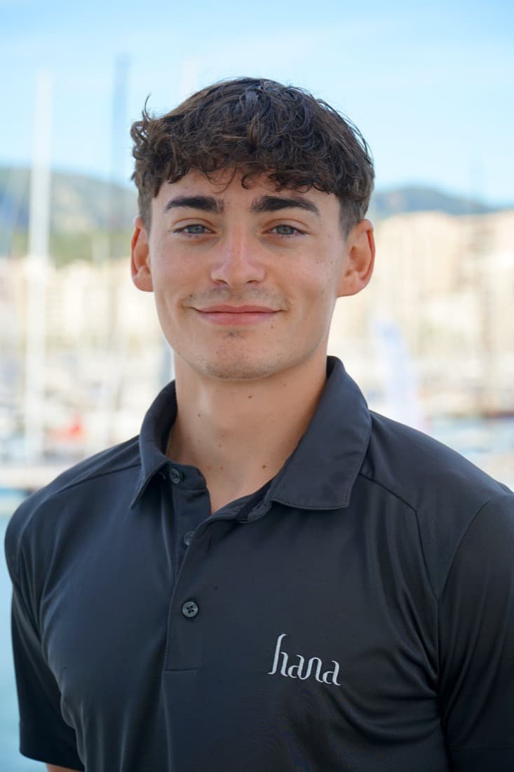 Jonathan VDW — First Mate